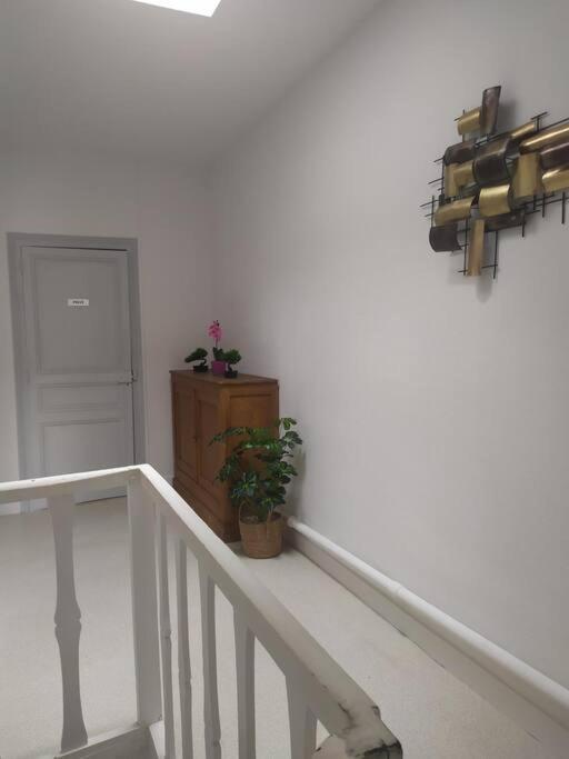 Maison De Ville Tres Lumineuse Civray  ภายนอก รูปภาพ